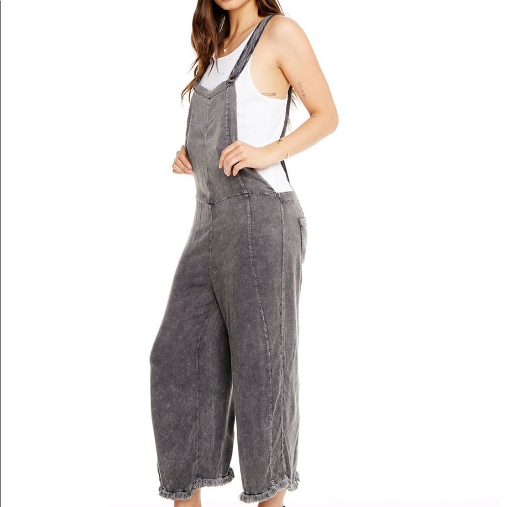 CHASER HEIRLOOM WOVENS CROSS BACK CROPPED CULOTTE OVERALL